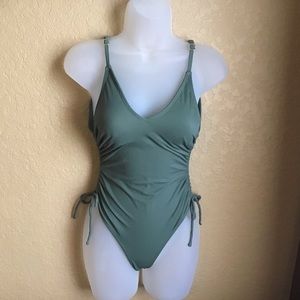 California Sunshine Womens Olive Green Swimsuit XS